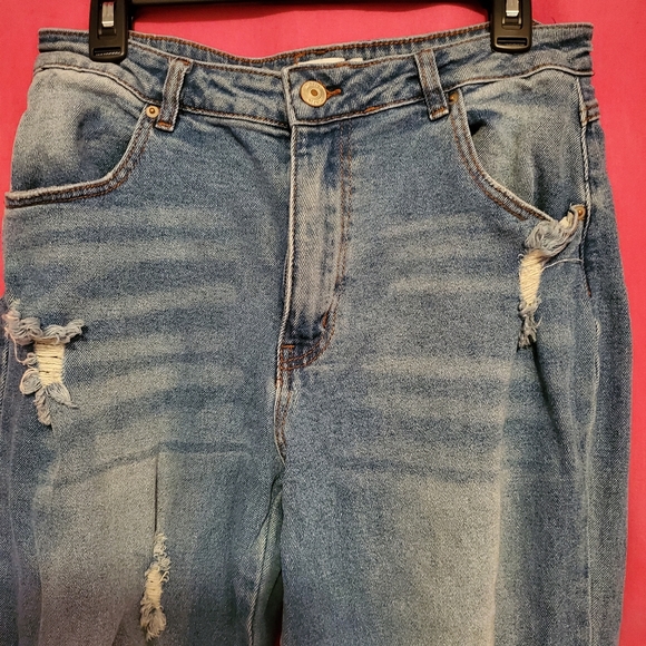 #1143 Rue 21 jeans - Picture 4 of 4